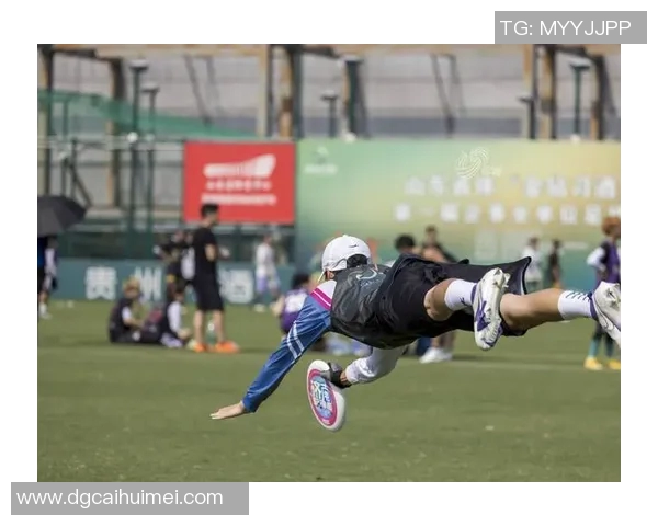 飞盘竞技中的心理韧性探讨：南京飞盘队的心态与表现分析